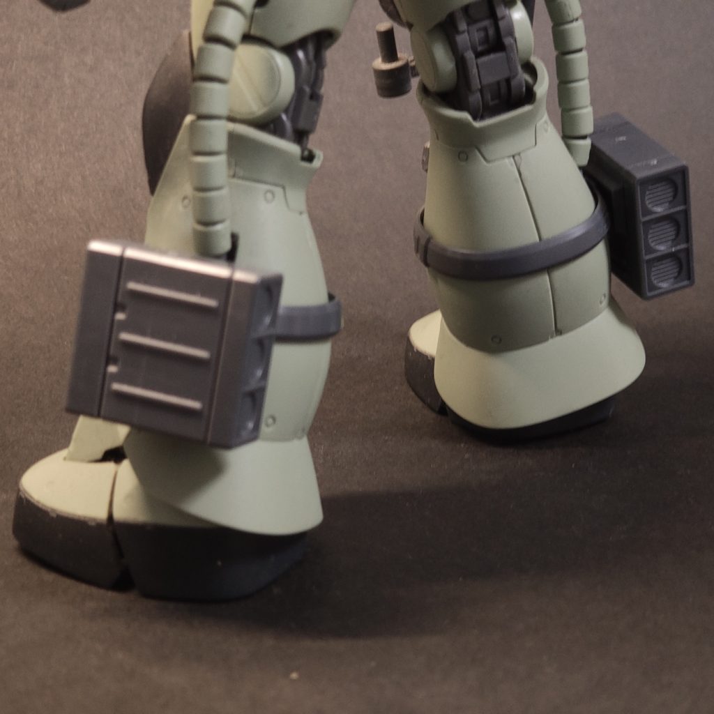 まじで何のアピールポイントもないですが、足です。終わりです。綺麗なガンプラ好きのみなさん、ありがとうございます。よいを年を詐欺みたいになってますが、今度こそよいお年を〜。