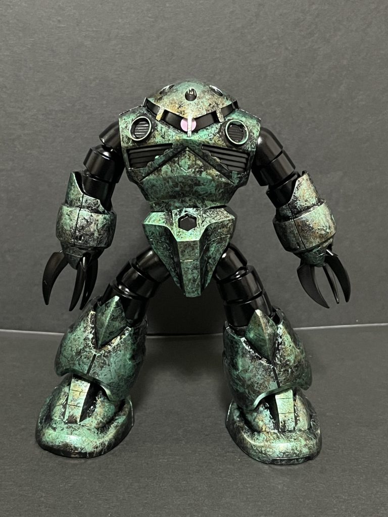 あくまで塗装練習のため、表面処理もほぼ行わず、合わせ目消しなどもなし。