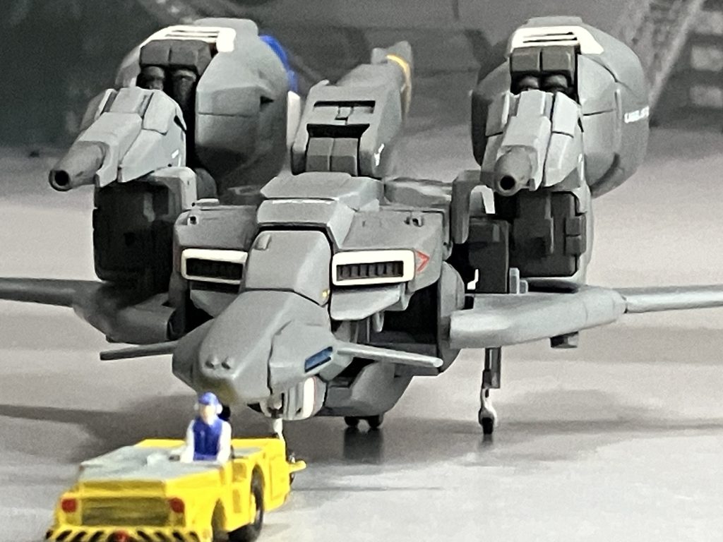 A1型のWRはコクピットの開閉機構を付けています。後はランディングギアをMGの説明書を見ながら作りました。