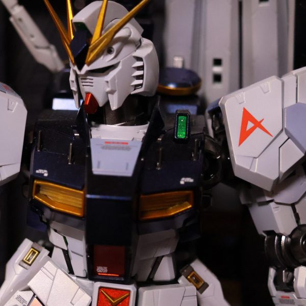 【サイドF】MGνガンダム【限定】