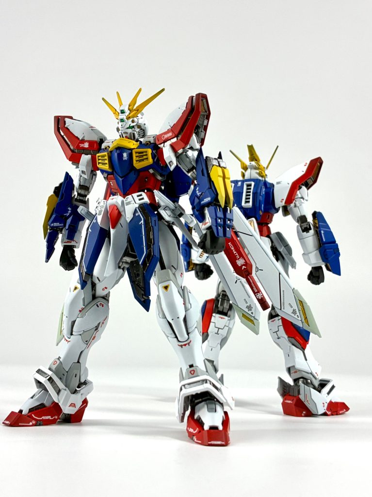 実はシャイニングガンダムも同時に製作しました。ゴッドガンダムのとなりにはやはり欲しいシャイニングガンダム!