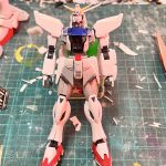 HGのF91を制作中です！元のキットが顔はインパルスだし、体はプラ板で作ったみた[…]