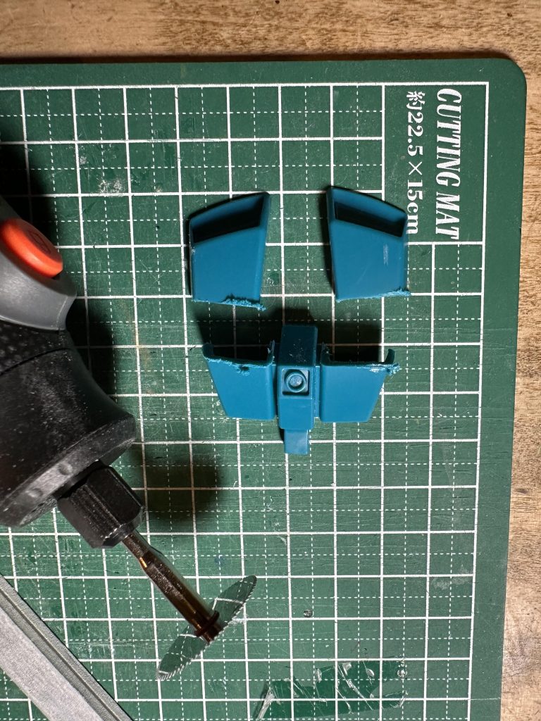 リアスカートは切って！