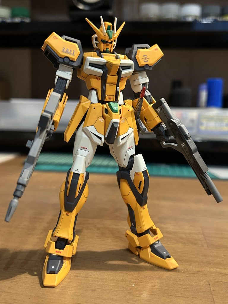 MMI-M8A3 76mm重突撃機銃MMI-M1001 90mm対空散弾銃モビルディンのような2丁拳銃スタイル。