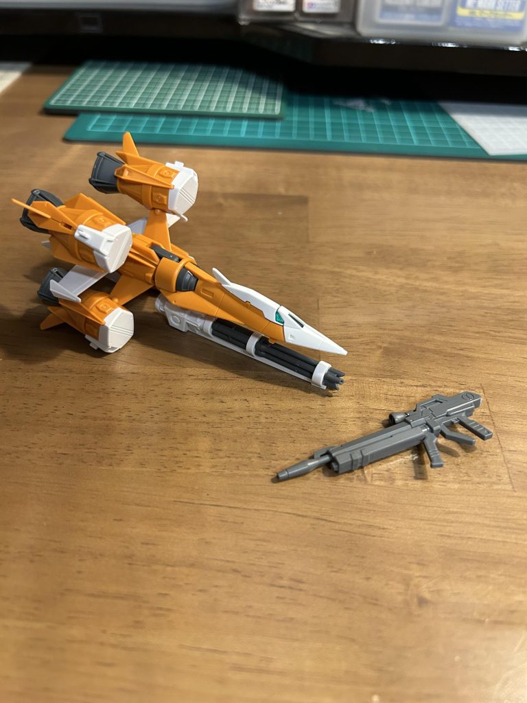 実はこれで完成ではなく、物語後半に地球連合を再度襲撃して連合製武装を強奪したバージョンも構想中です。戦闘経験のあるムウのメビウスゼロからデータを採取しガンバレルストライカーを装備したら。。。