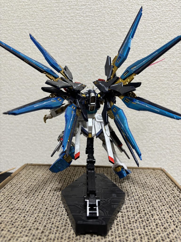 ストライクフリーダムガンダム–3枚目/制作者：@sugar1976