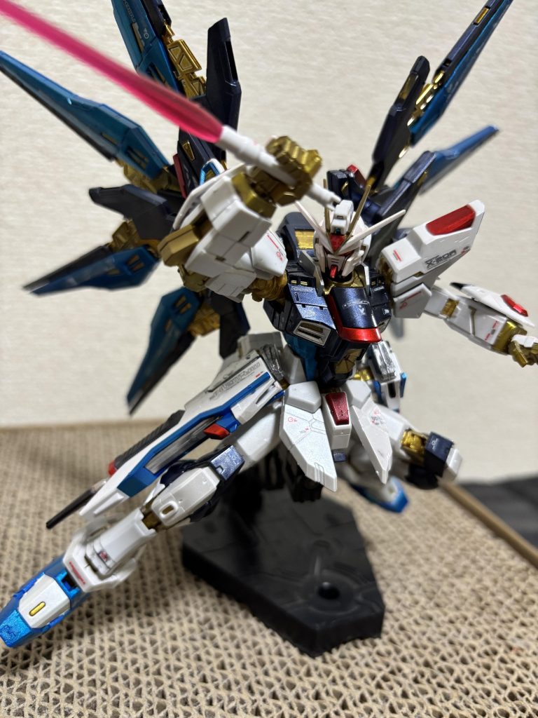 ストライクフリーダムガンダム–2枚目/制作者：@sugar1976