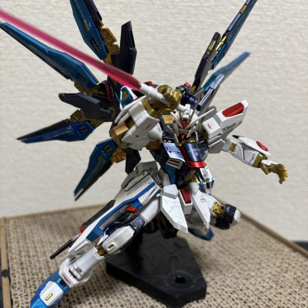 ストライクフリーダムガンダム