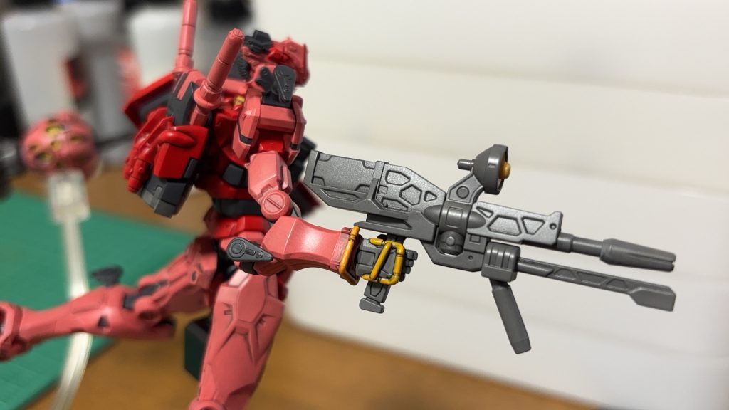 HG 赤いガンダム–3枚目/制作者：ron5418