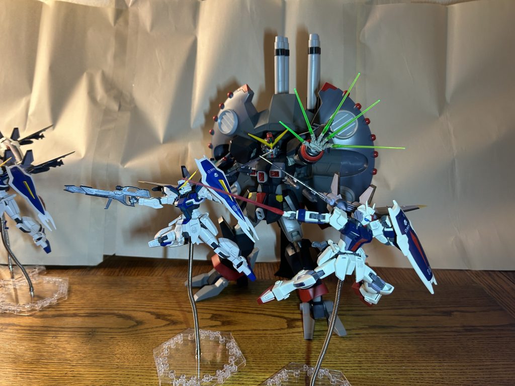 デストロイと2体の指揮機