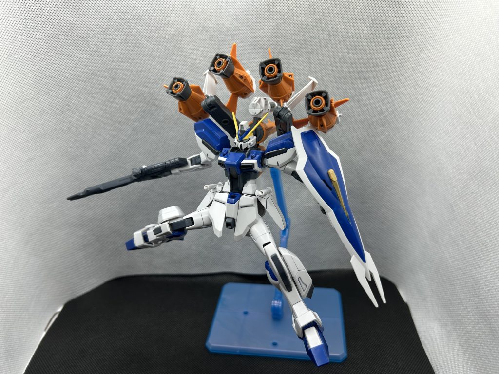 こういう風にに全面方向向きニ出来ます。あのフルバーニアンみたいに。