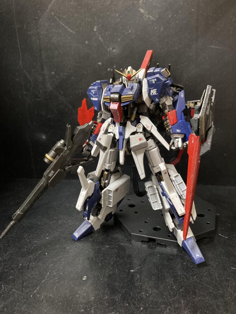 前々から作ってみたいと思っていた藤田版Zガンダムです。素体ベースはもちろんライトニングZガンダム。今となっては超高価なキットとなってしまいましたが、Xのフォロワーさんのご厚意で譲って頂き、制作に着手できました。感謝！！