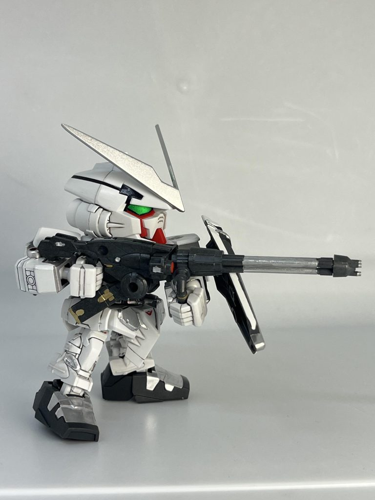 シルバーフレームアストレイ–9枚目/制作者：わんたろー