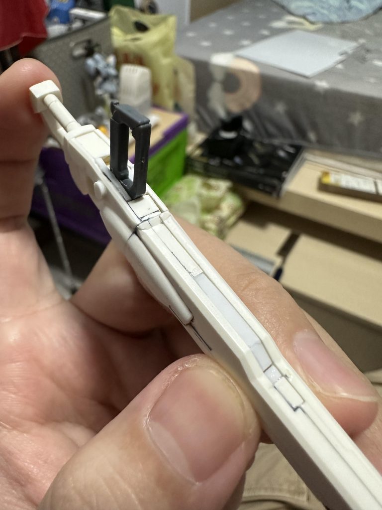 筆塗り全塗装 HG-デスティニーガンダム (ルナマリア・ホーク専用機)–3枚目/制作者：KaTim