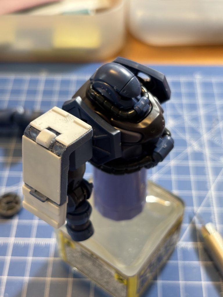 シールドはプラ板で延長。コレが1番時間がかかったけど楽しかった^_^