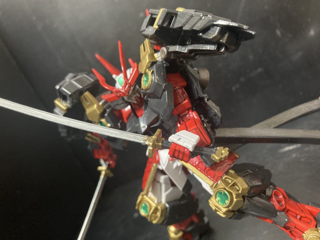 二刀流で持たせてもカッコいい!