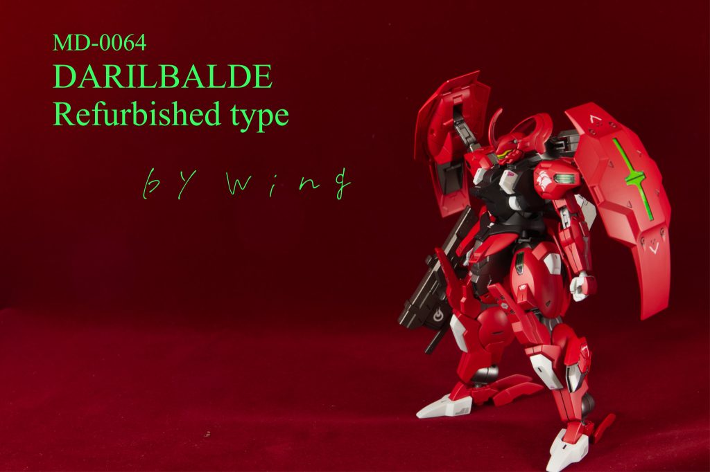 全塗装で仕上げていますが、発光部についてはシールを蛍光色で塗装し、マッキーで黒い部分を塗ることで再現しています。赤は、調色をして単純な真っ赤にならないように、ダリルバルデらしい赤を目指して塗装しました。