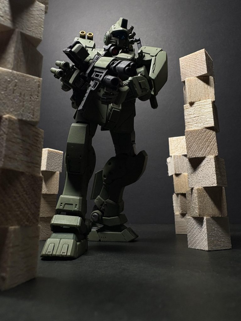 ジムスパルタン | 微改造・筆塗り全塗装–4枚目/制作者：真夜中模型堂