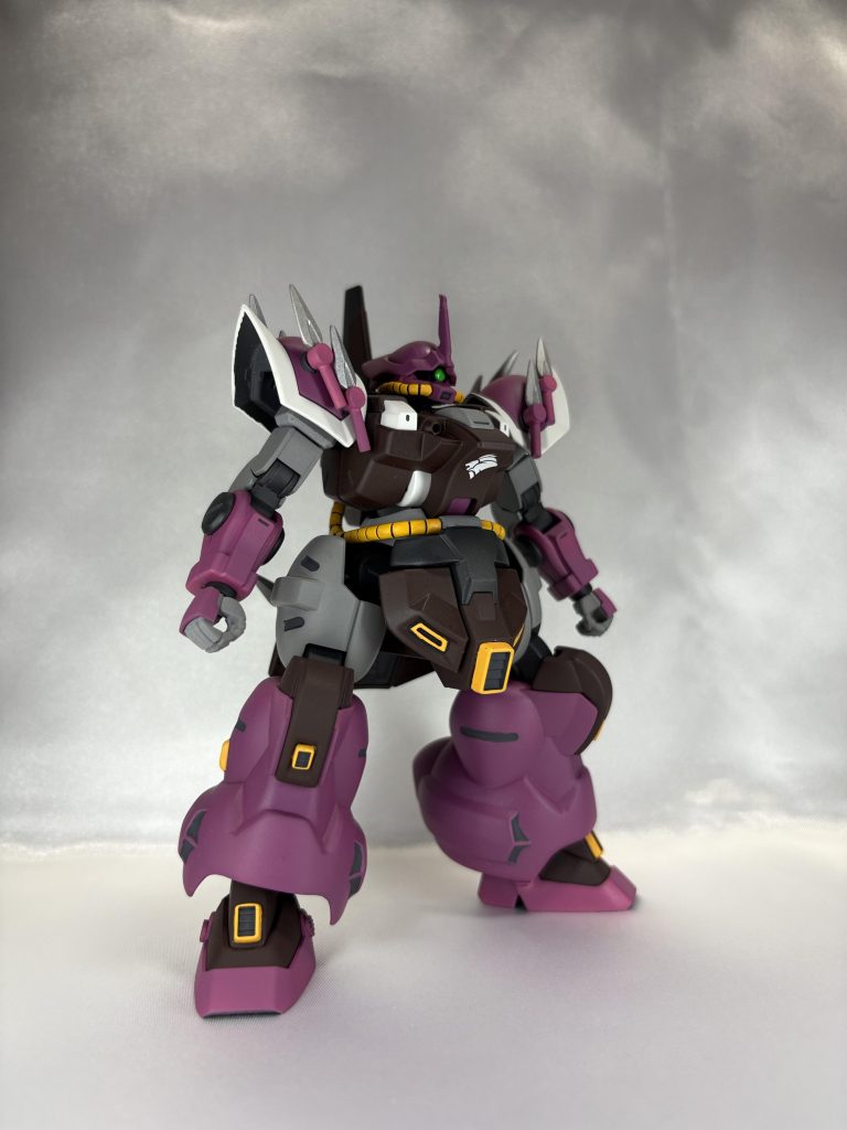 ヒートダートを装備するとこんな感じ。全部で12本。