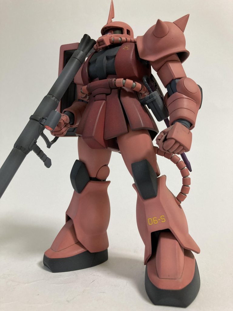 腰のフロントアーマーは分割