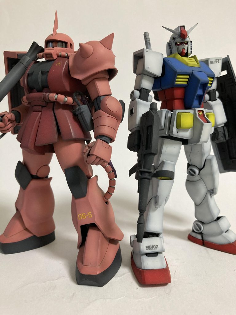 バンダイはとりあえずこの2機をセットにしますよね