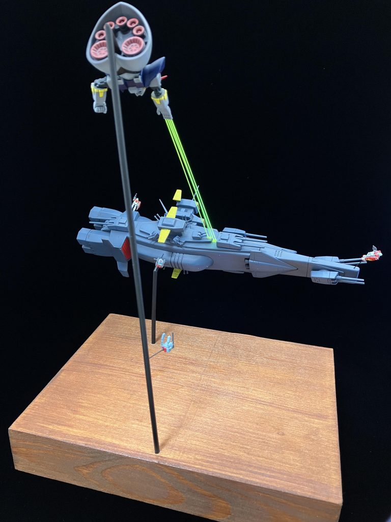 マゼランはそのままです。調べてみたところルザルという独自のカラーリングがあるようですが、見慣れているアニメ版のカラーに寄せてみました。ウォッシングで汚しました。