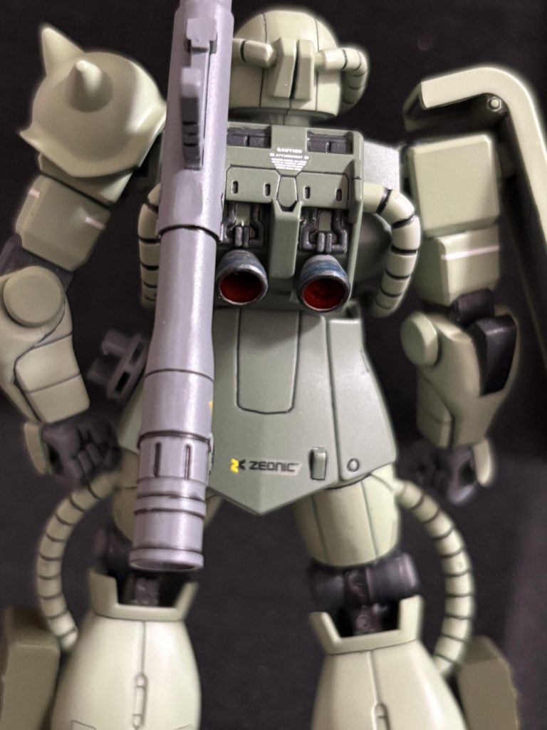 後ろもモールドが緻密でとても良かったです塗り分けてさらに際立たせました