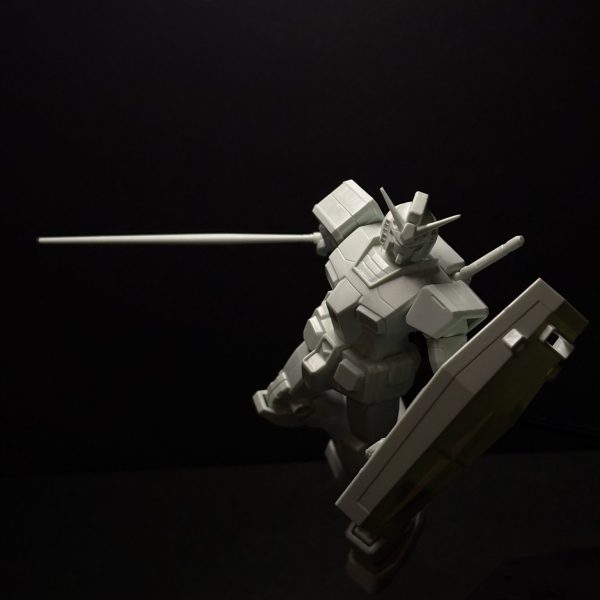 FG ガンダム 無塗装・素組