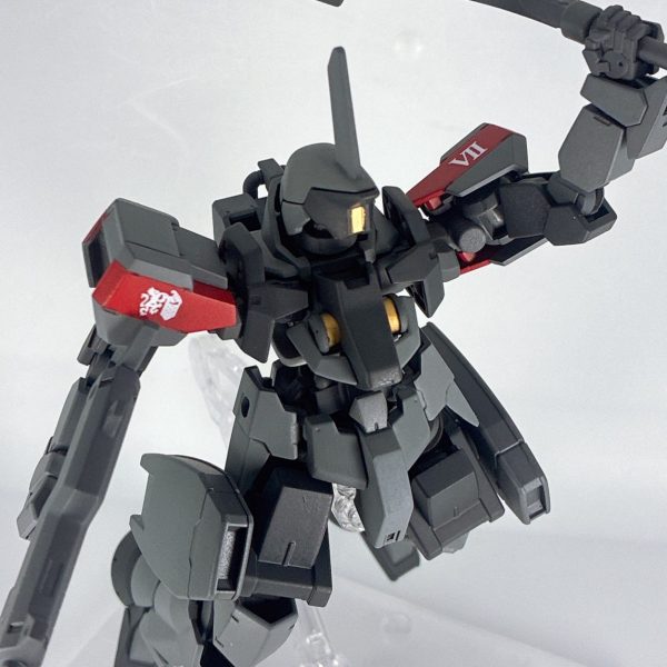 グレイズ (アリシア・スカーレット機)