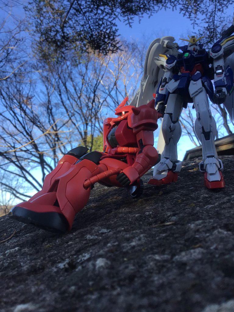 友達のザクとツーショット