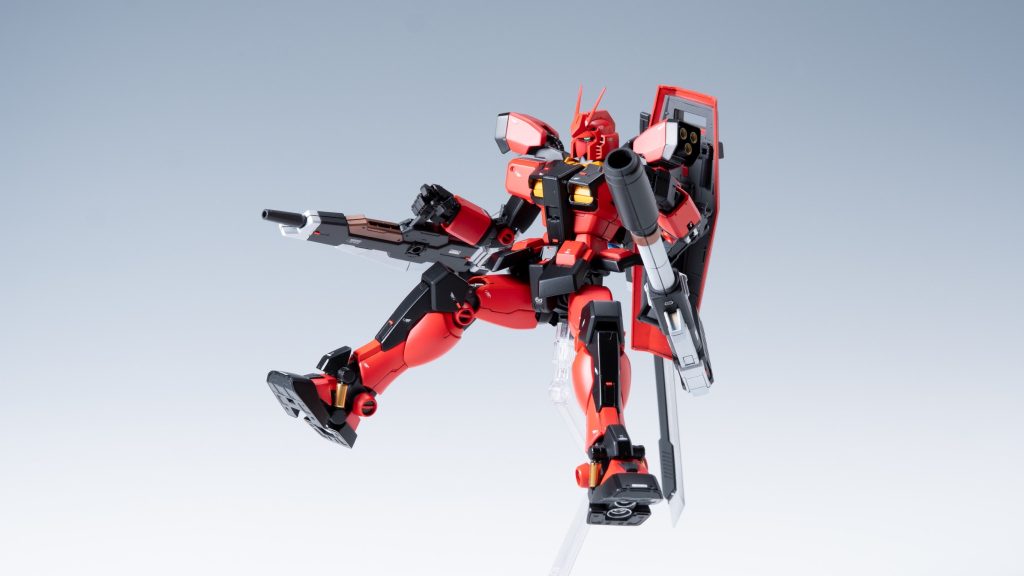 MGアメイジングレッドウォーリアー–3枚目/制作者：Take_35