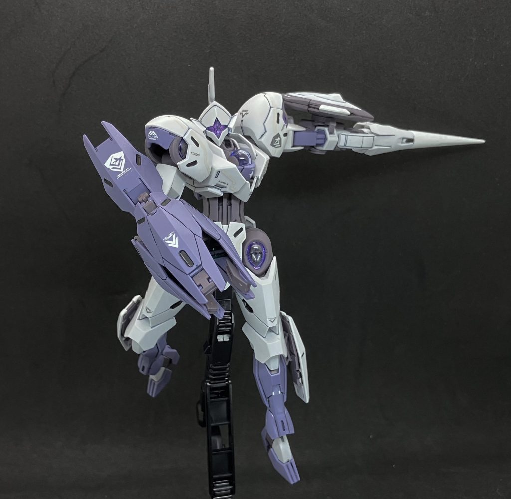 近年のキットと言うこともあり完成度は抜群。第2期オープニングカット風に。