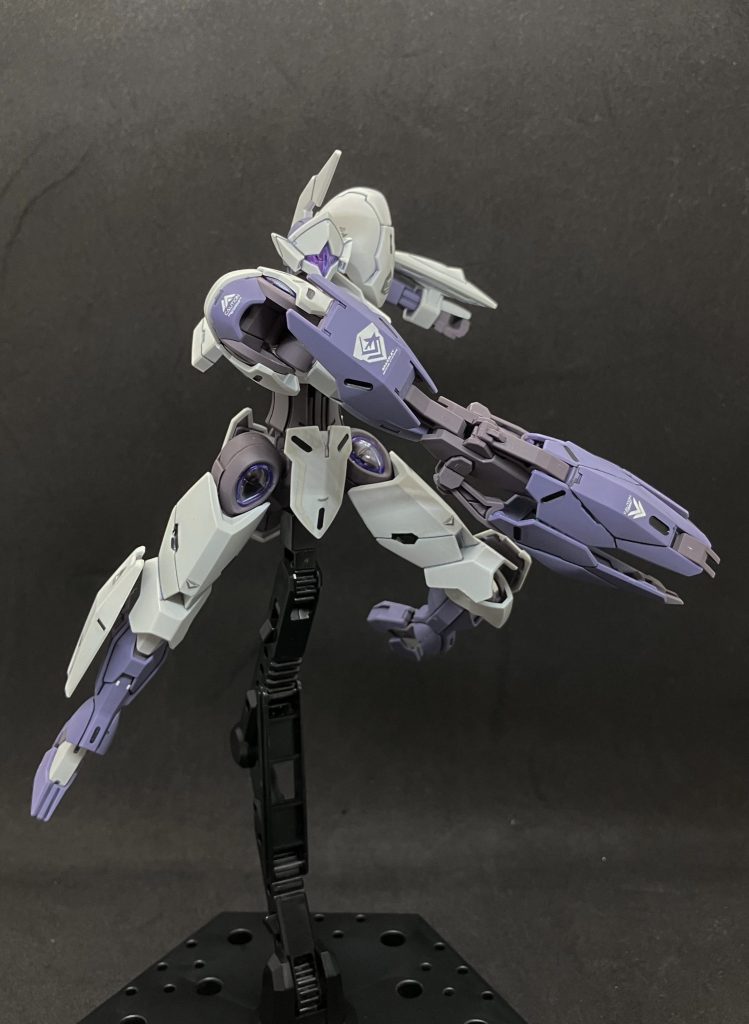 クロー状態での刺突はあまりやらなさそうですが射出なしでもリーチが伸ばせそう?