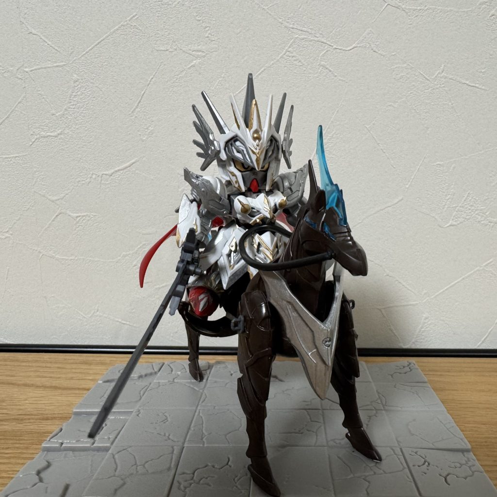 こちらは長めの斬馬刀装備なイメージ