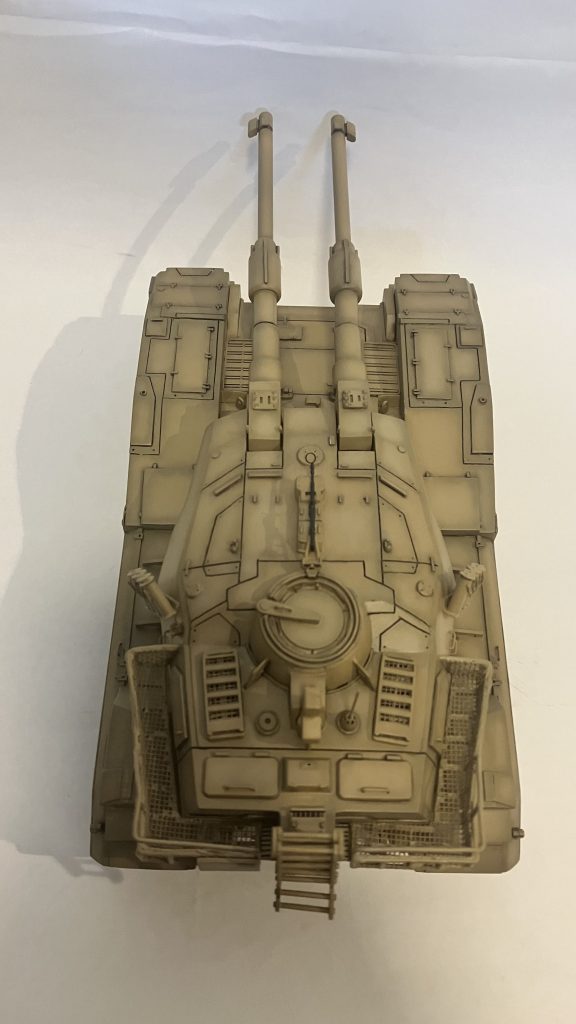 単色塗装、立体感出すためグラデーション塗装しました汚したら分かりづらくなりそうですね