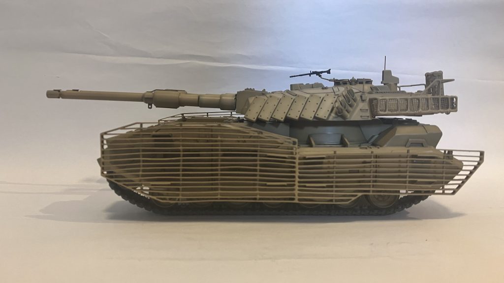 格子のせいでサイドスカートのディテールが死ぬかなっと思いましてが、まだ大丈夫そうですねライトが薄暗いから見づらいですが...板が少し歪んでますが、暖かい目で見てください( ´ ▽ ` )