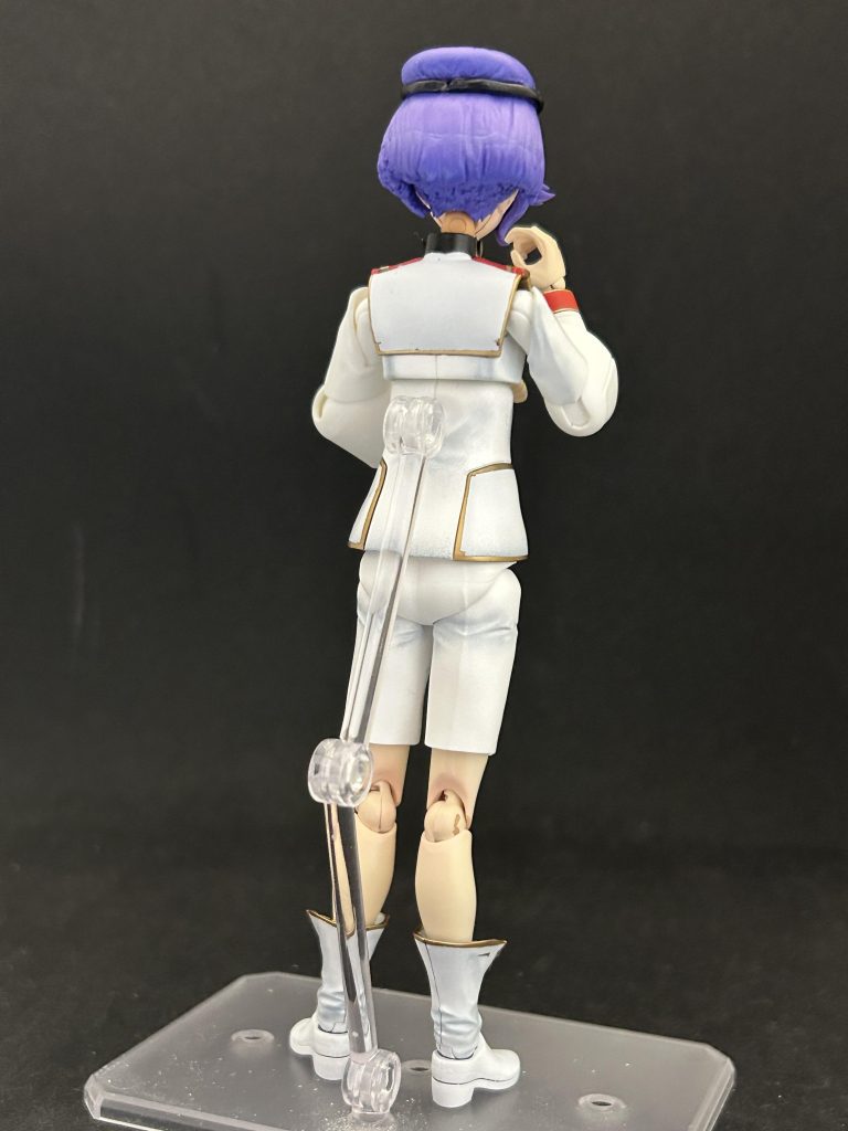 髪の毛は前髪以外パテ盛りで再現造形はガッタガタです足と髪の毛のグラデーションは第一弾に比べるとまだマシになりましたかねグラデーション塗装の練習としては良い機会でした。今後美プラで活かせるかと思います