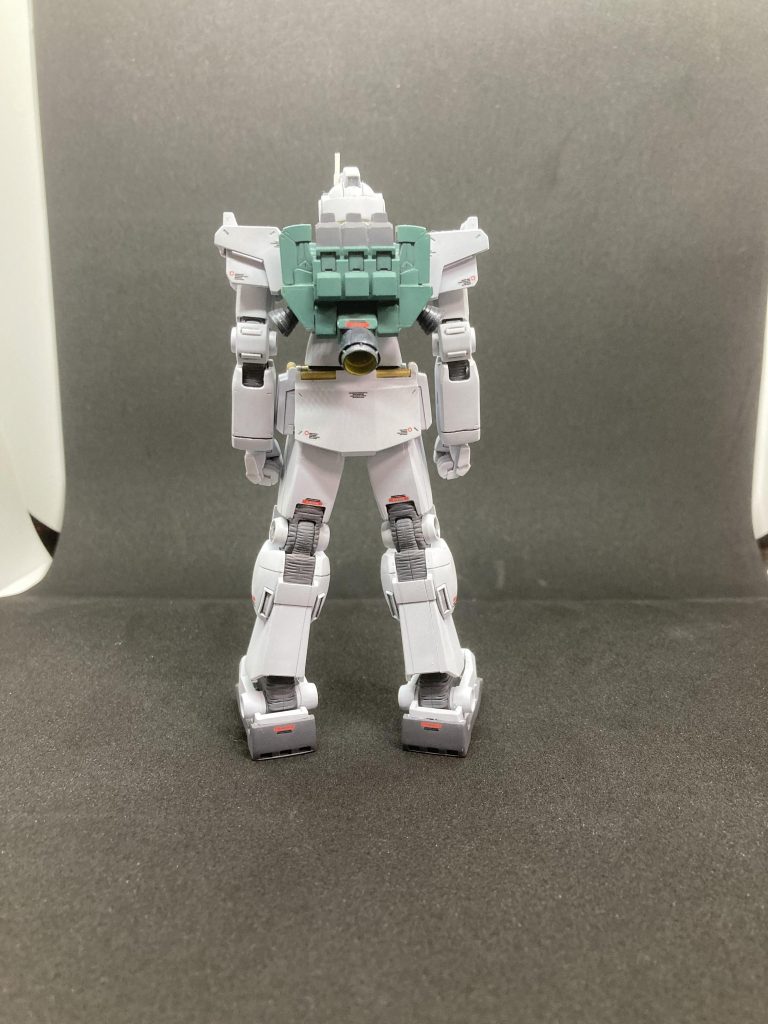 スリッパが角張ったタイプになってるのは元デザインのままカッコよくできる自信が自分に無かったからです。😭