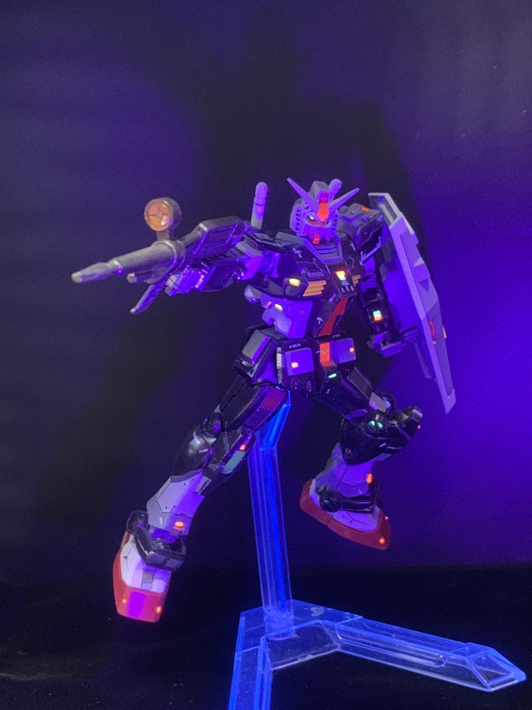 RXー78ー1 プロトタイプガンダム–3枚目/制作者：雨乞猫