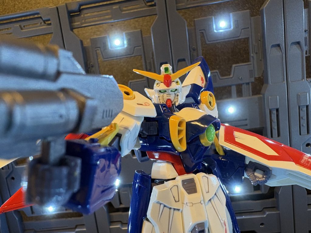 EGウイングガンダム！