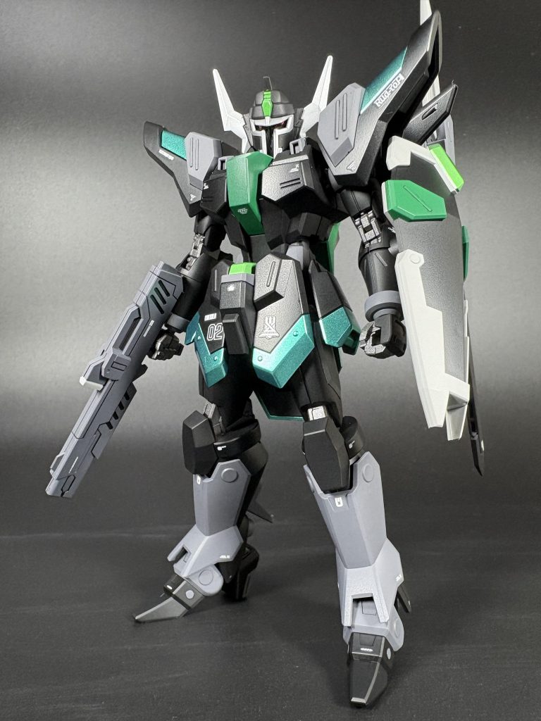 使用塗料下地　サーフェイサーEVOブラック（G）黒　サーフェイサーEVOブラック（G）緑　GXメタルグリーン（C）薄緑　シルバー（C）→蛍光グリーン（G）濃緑　モウリーグリーン（C）グレー　メカサフヘビィ（G）薄グレー　サーフェイサーEVO（G）フレーム色　サーフェイサーEVOガンメタ（G）赤　ハーマンレッド（C）センサー緑　シルバー（C）→蛍光グリーン（G）センサー青　GXメタルブルービームエフェクト　クールホワイト（C）→蛍光レッド（G）トップコート　メタリック部は光沢クリアー（C）、他はスーパースムースクリアつや消し（C）、フレームカラーはトップコートなし水性マーカーで部分塗装