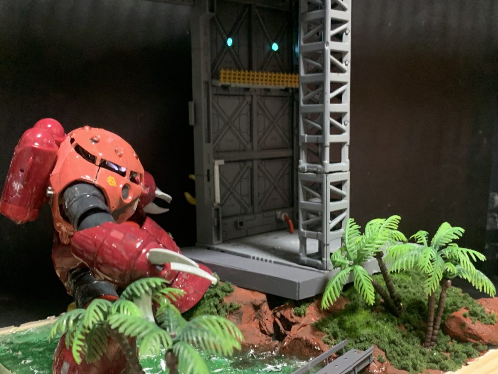 赤い彗星再び　（ジオラマ）–5枚目/制作者：雨乞猫