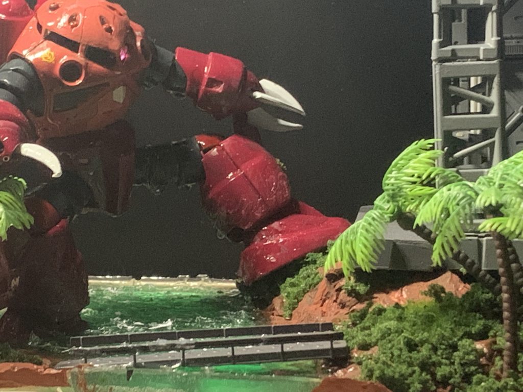 赤い彗星再び　（ジオラマ）–7枚目/制作者：雨乞猫