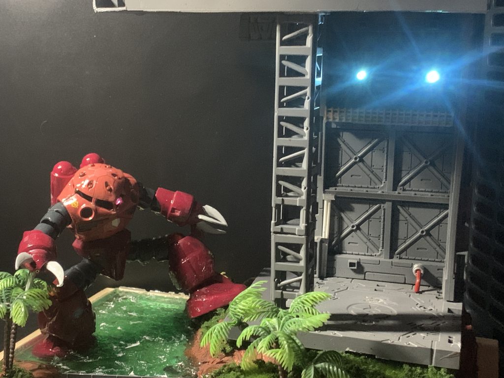 赤い彗星再び　（ジオラマ）–3枚目/制作者：雨乞猫