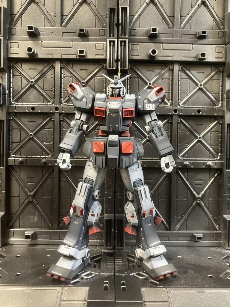 装備を外した状態腕が長い問題は解消されてバランスが良くなったと思います。