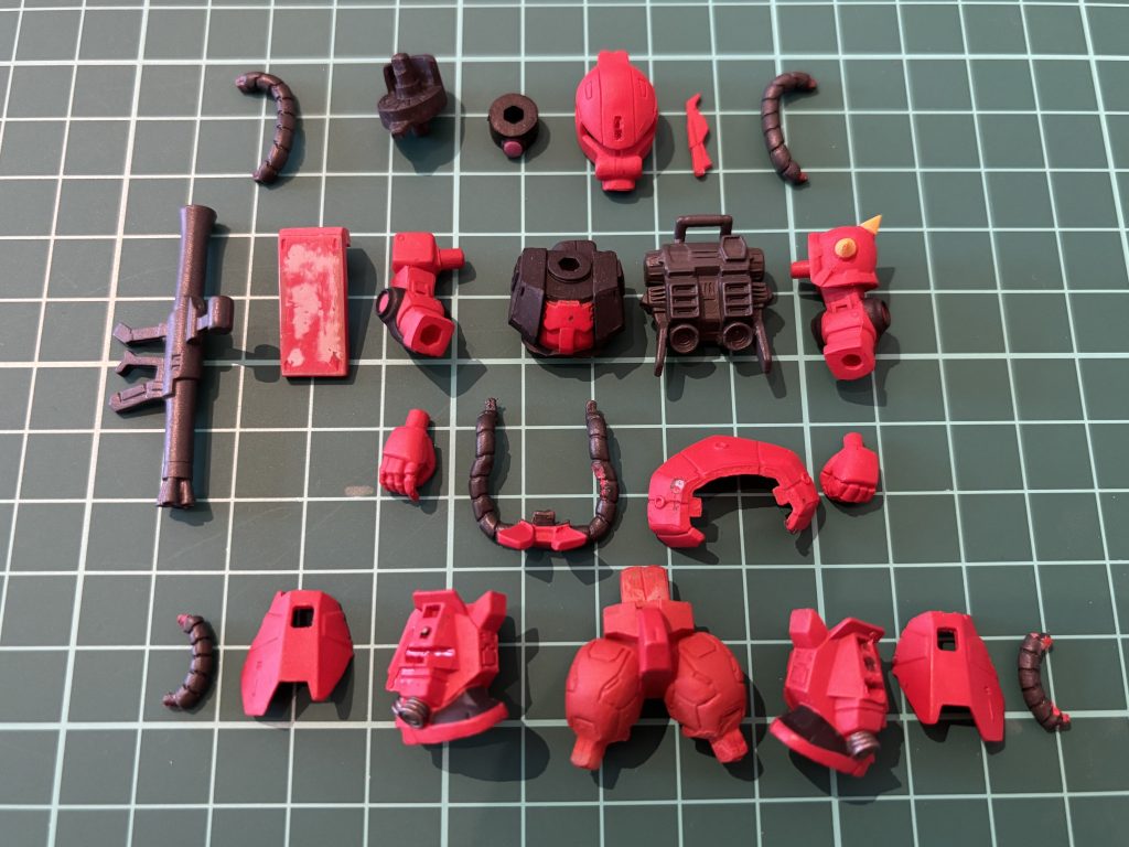 ポージング改造の時と同様に、まずは全身バラバラ！！ここまでは慣れたもんです。