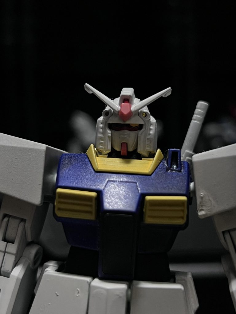 コードまでは出来なかったけどちゃんと片目です