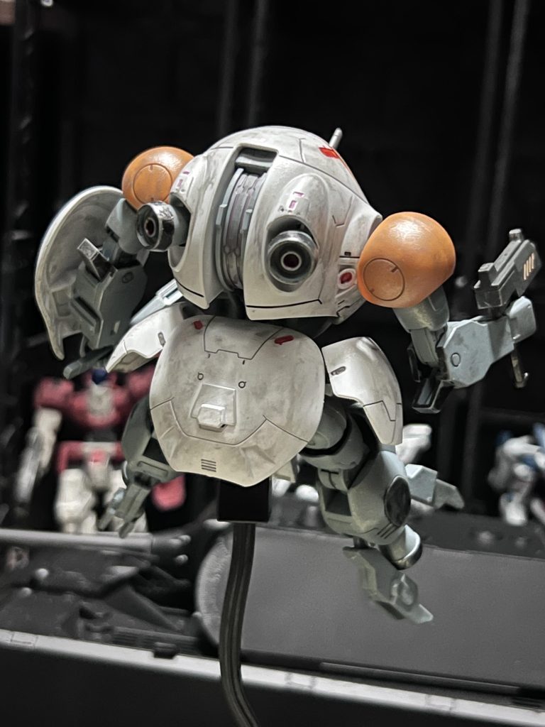 後ろどうでも良いけど後ろのスカートの部分が顔に見える