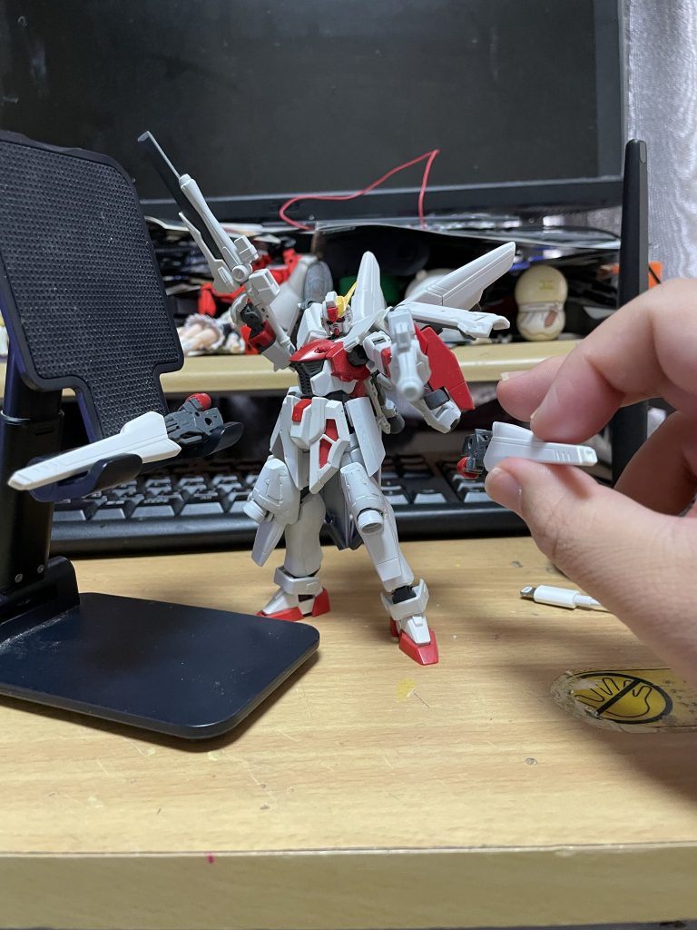 ヴェスバーファンネル射出状態