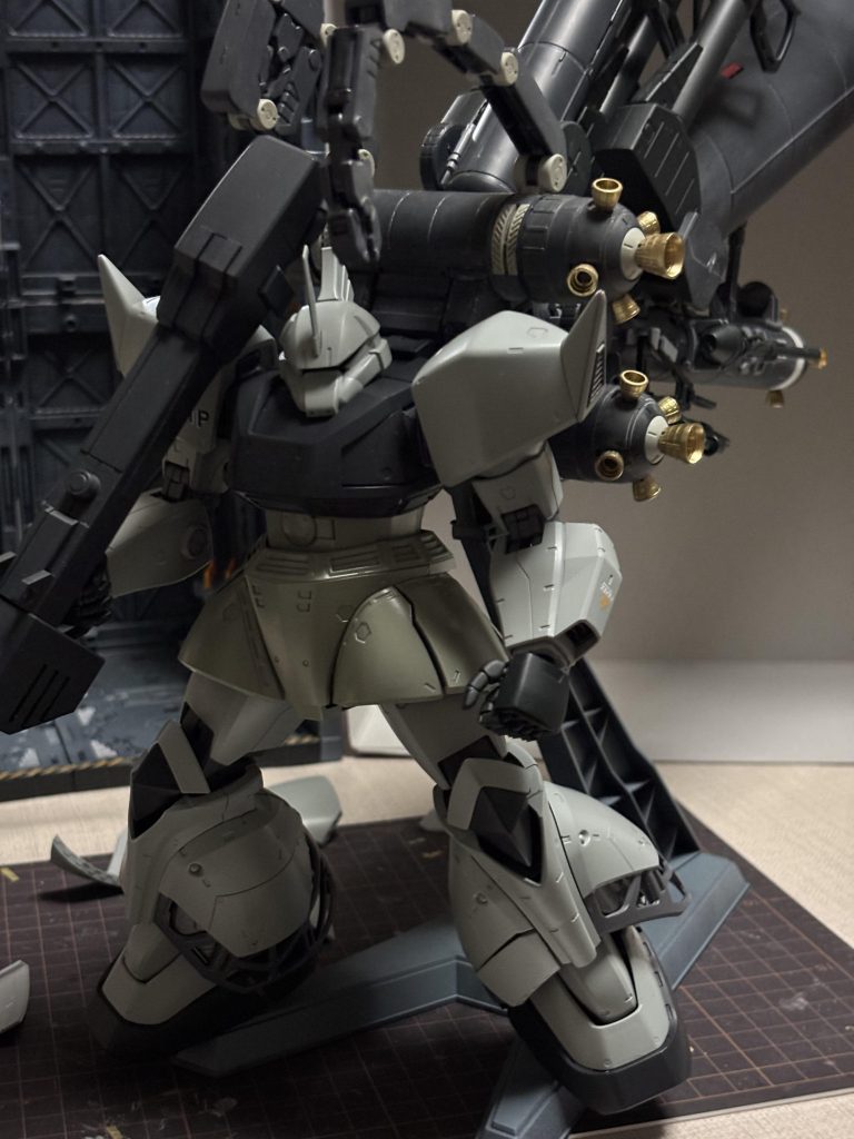 大型バックパック装着フレアパージ